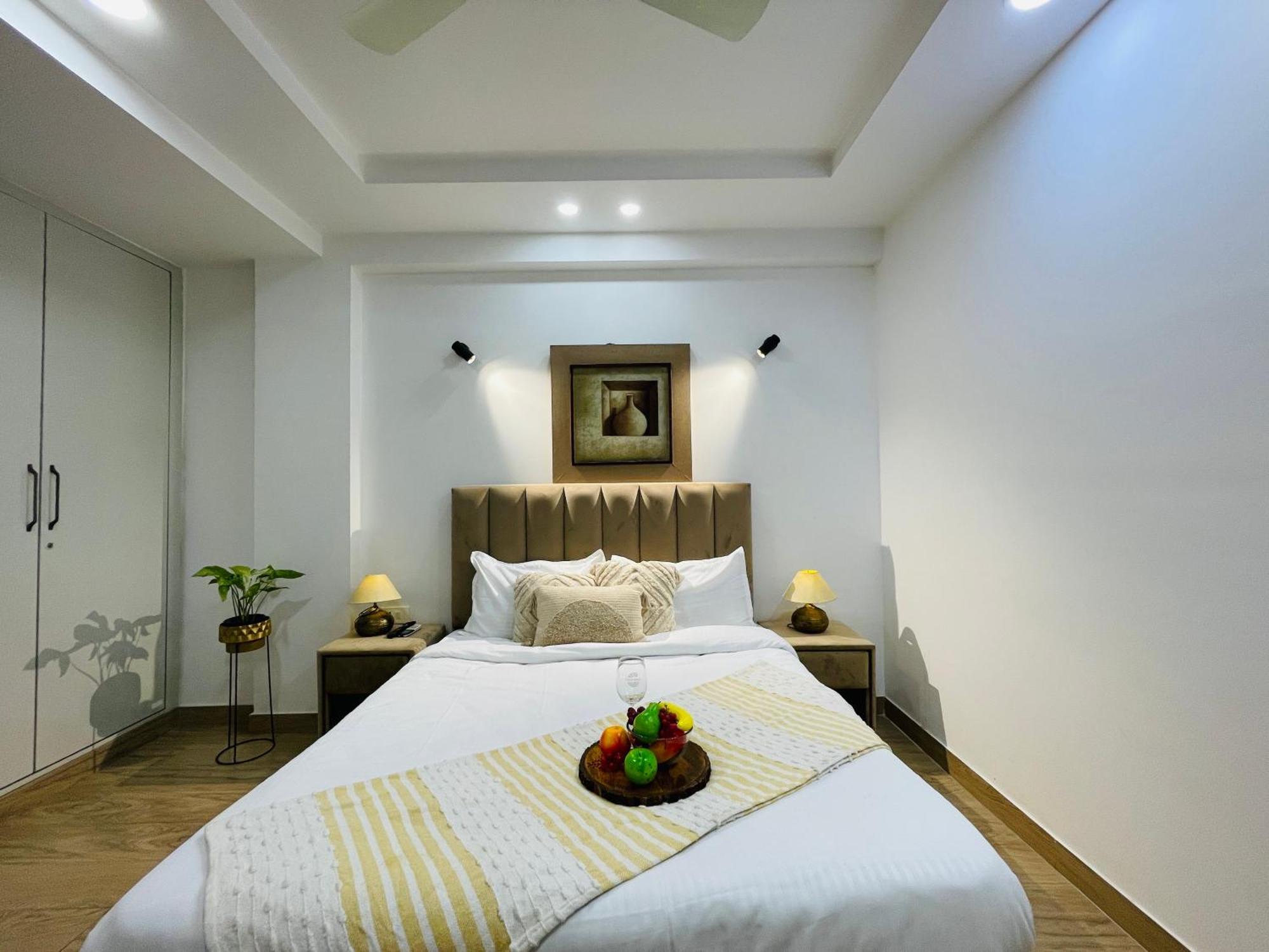 Bedchambers Serviced Apartments, Ardee City Gurgaon Esterno foto