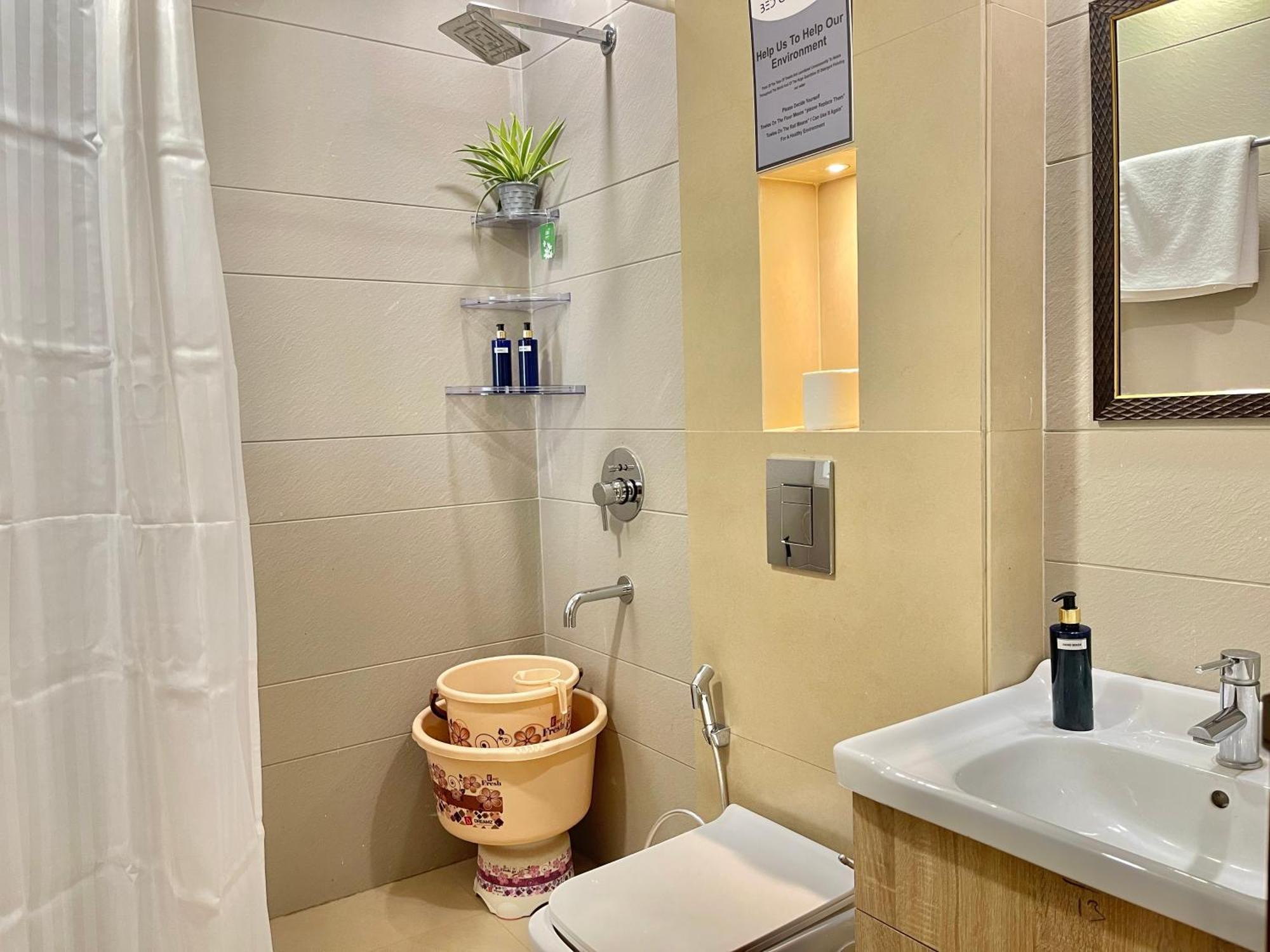 Bedchambers Serviced Apartments, Ardee City Gurgaon Esterno foto